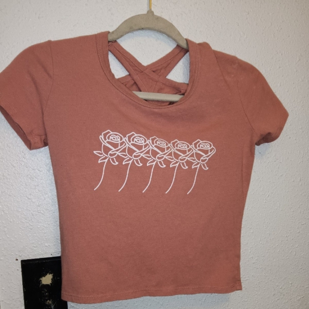 EUC Trillium Floral Peach Crop Top Jr's M